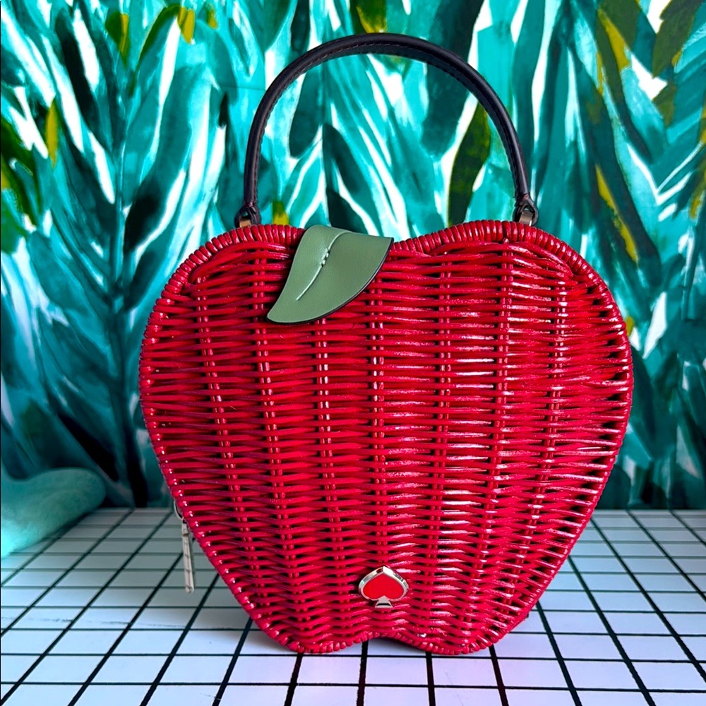 Kate Spade Wicker Red Apple crossbody bag
